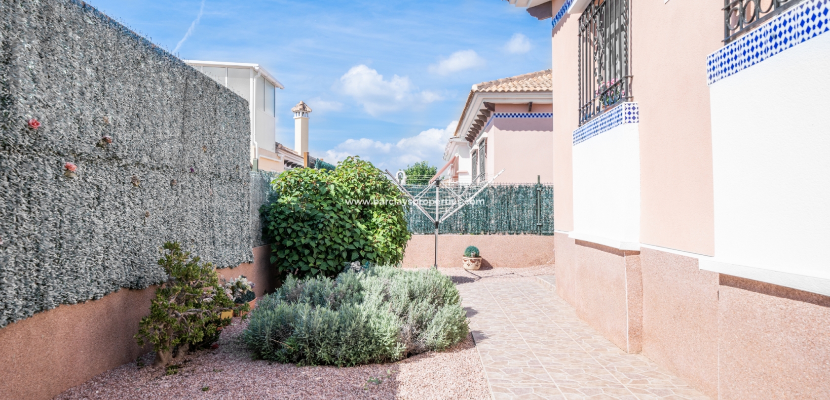 Resale - Fristaende Villa  - Urb. La Marina