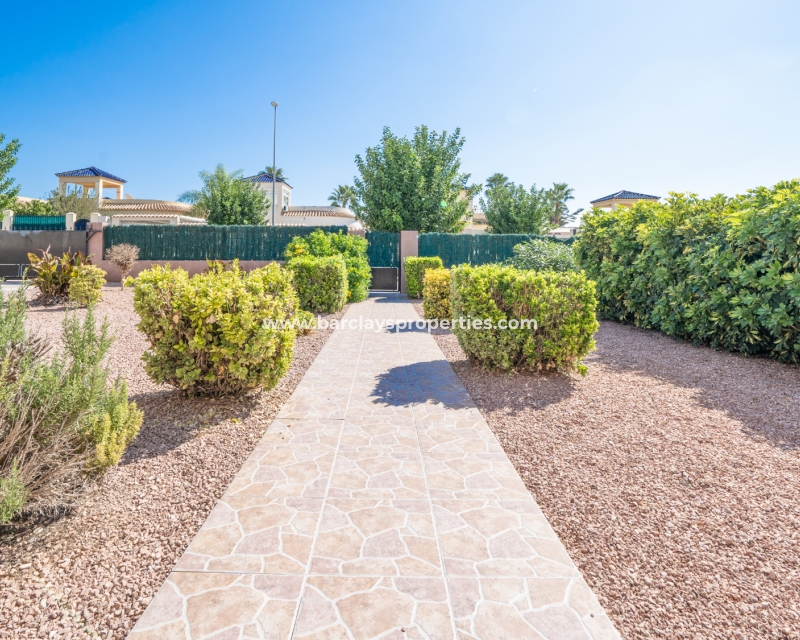 Resale - Fristaende Villa  - Urb. La Marina