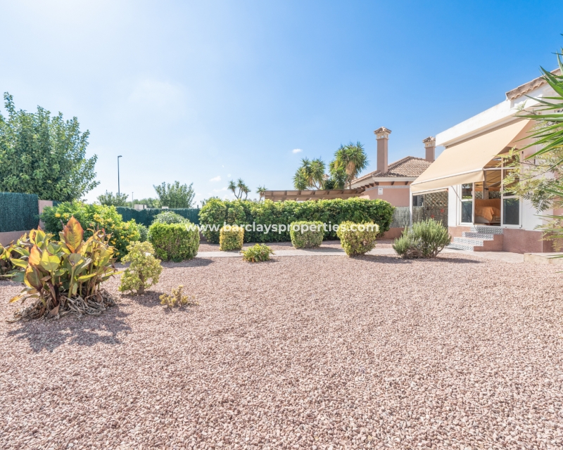 Resale - Fristaende Villa  - Urb. La Marina