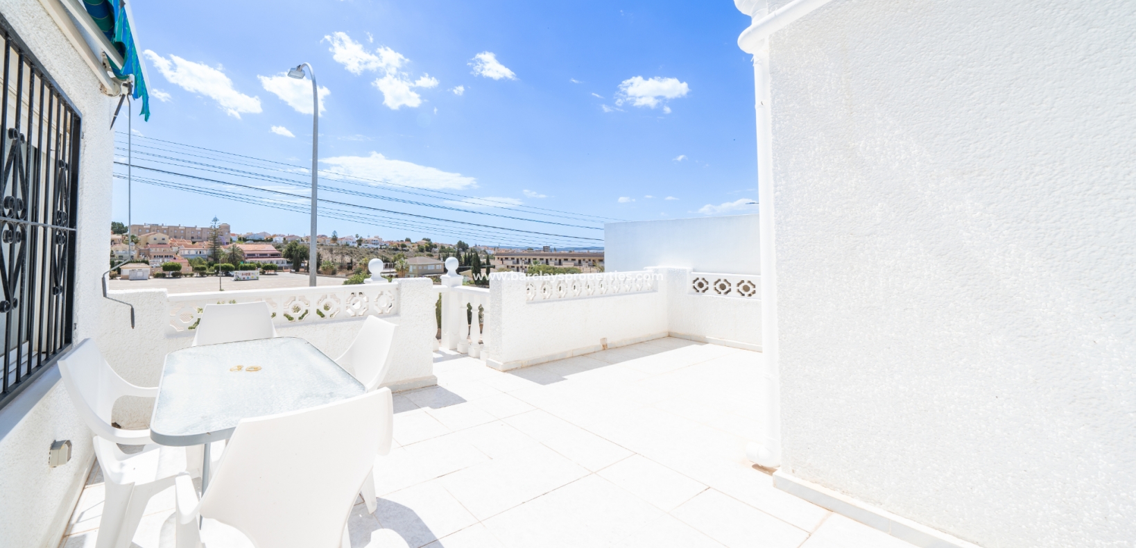 Resale - Fristaende Villa  - Urb. La Marina