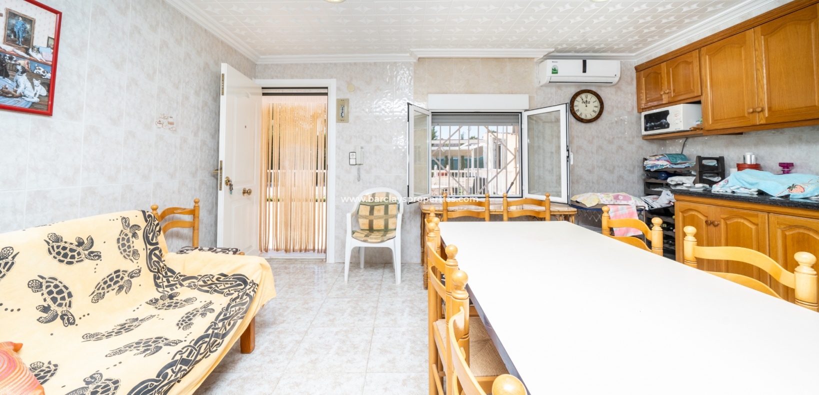 Resale - Fristaende Villa  - Urb. La Marina