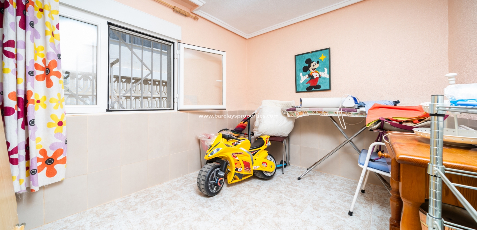 Resale - Fristaende Villa  - Urb. La Marina