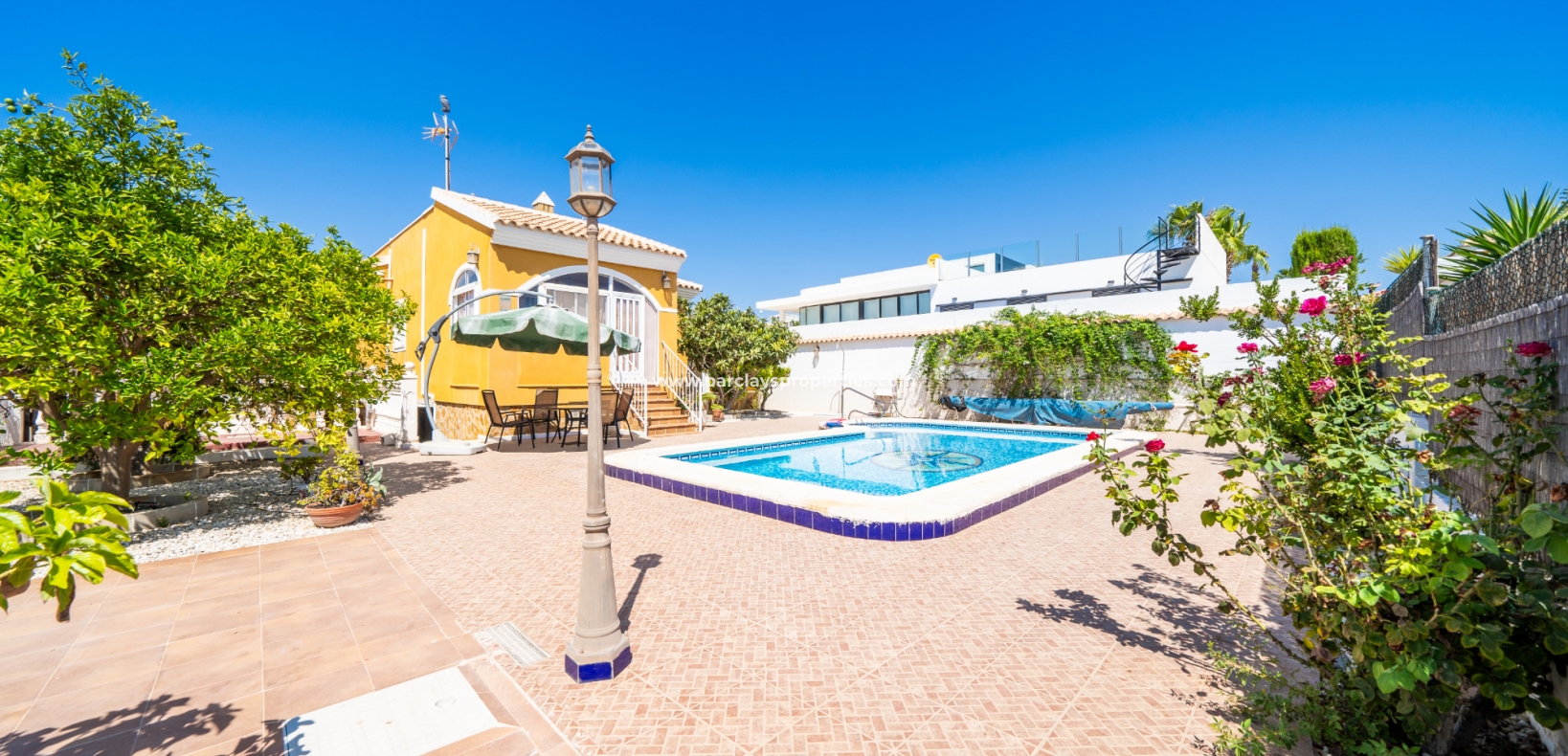 Resale - Fristaende Villa  - Urb. La Marina