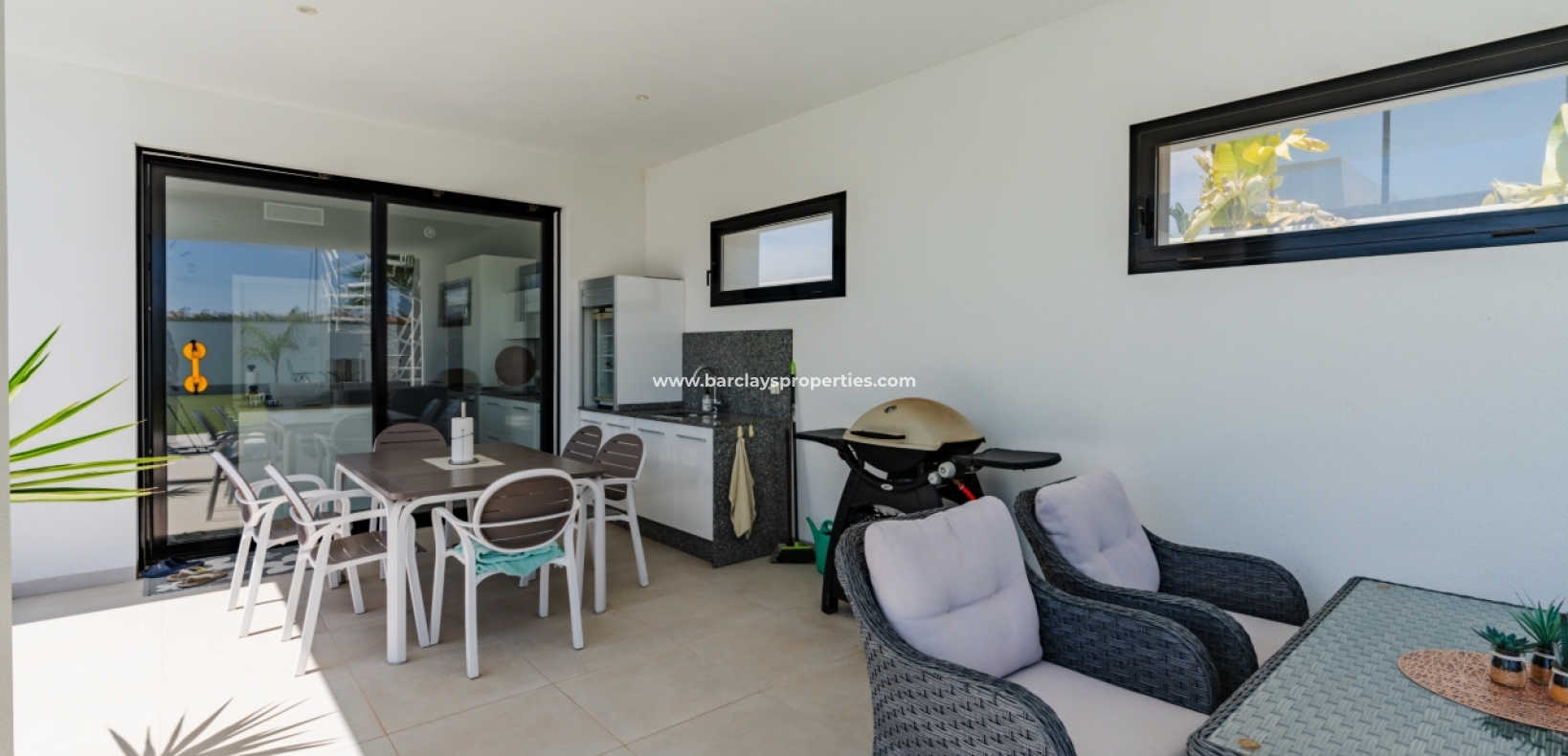 Resale - Fristaende Villa  - Urb. La Marina