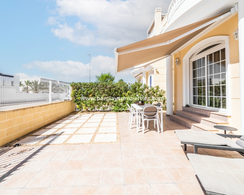 Resale - Fristaende Villa  - Urb. La Marina