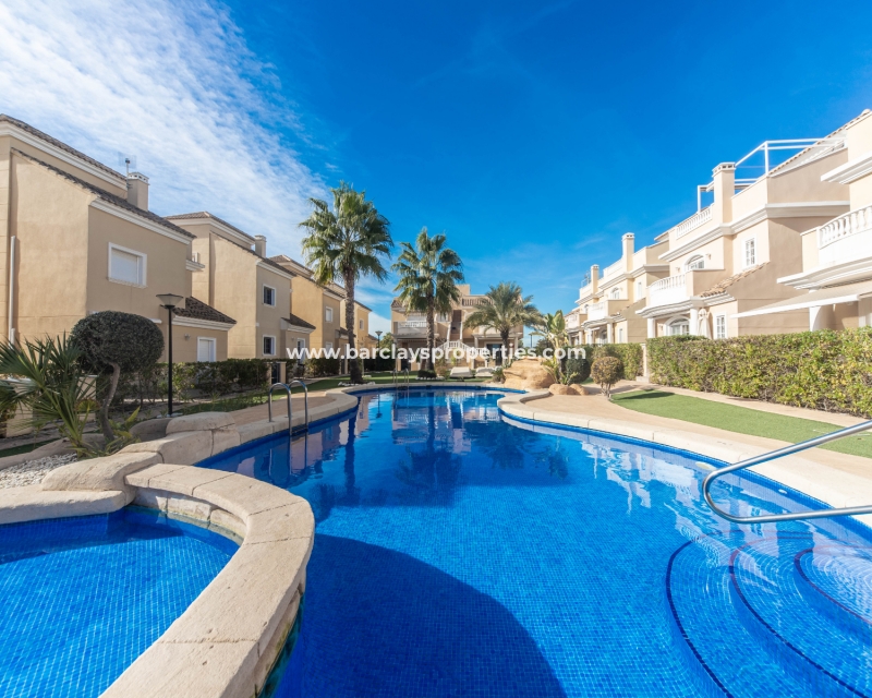 Resale - Fristaende Villa  - Urb. La Marina