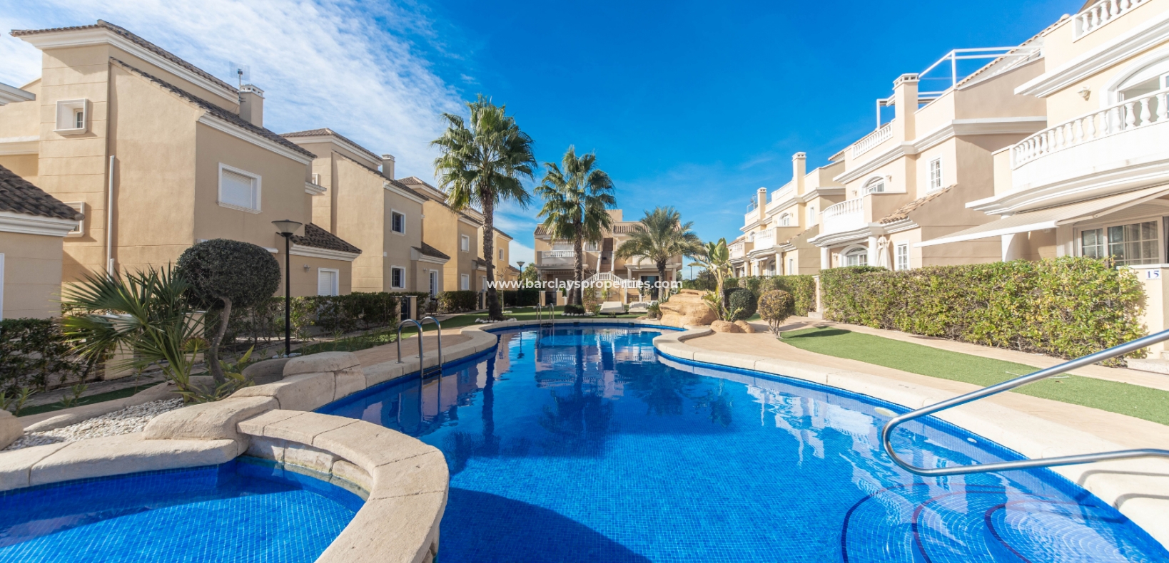 Resale - Fristaende Villa  - Urb. La Marina