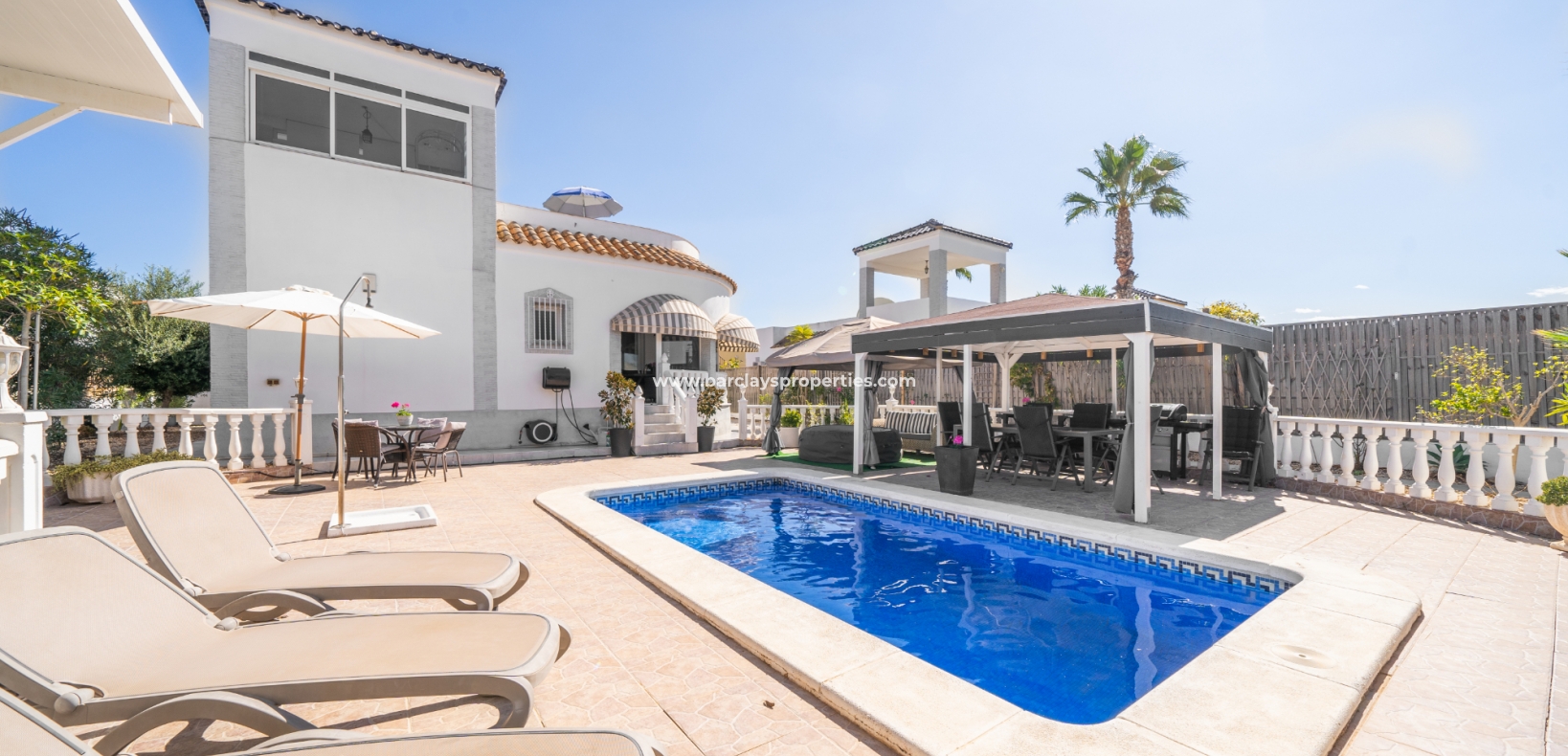 Resale - Fristaende Villa  - Urb. La Marina