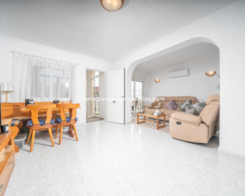 Resale - Fristaende Villa  - Urb. La Marina