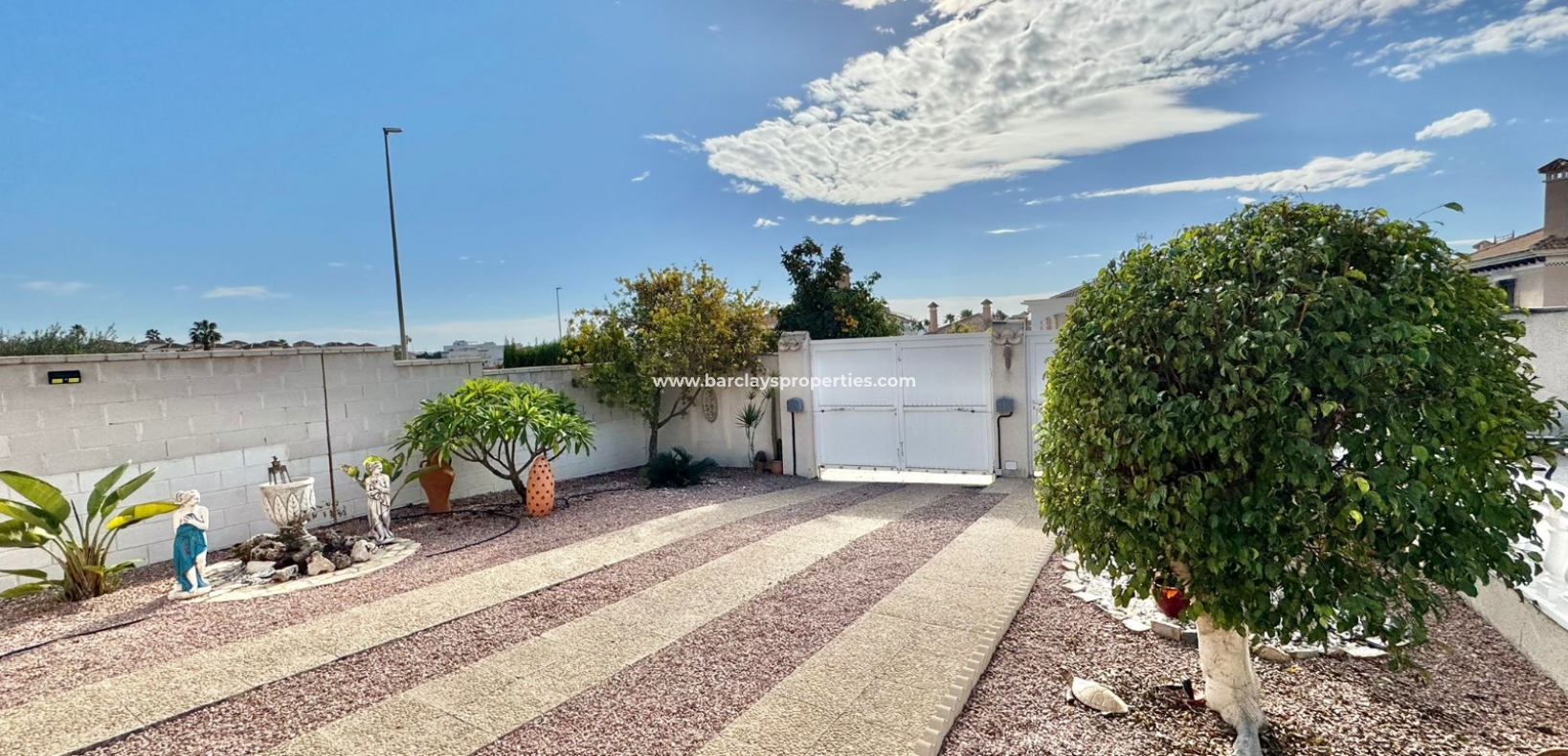 Resale - Fristaende Villa  - Urb. La Marina