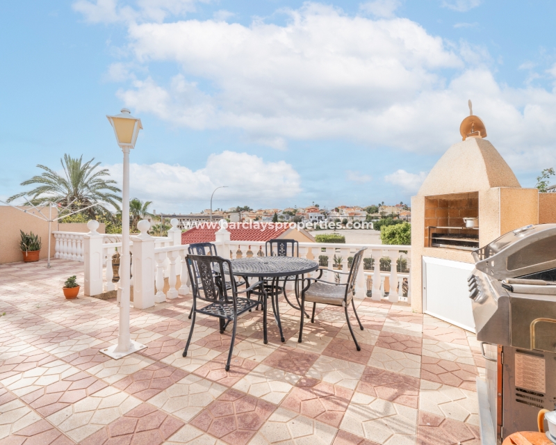 Resale - Fristaende Villa  - Urb. La Marina