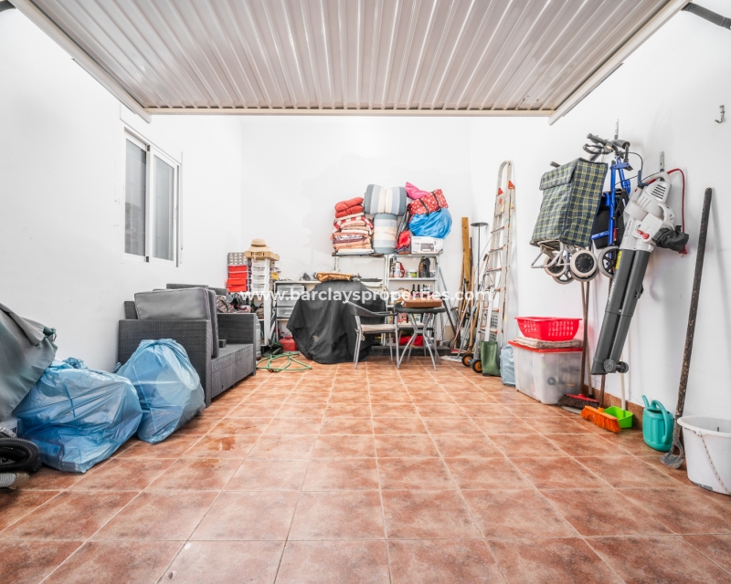 Resale - Fristaende Villa  - Urb. La Marina