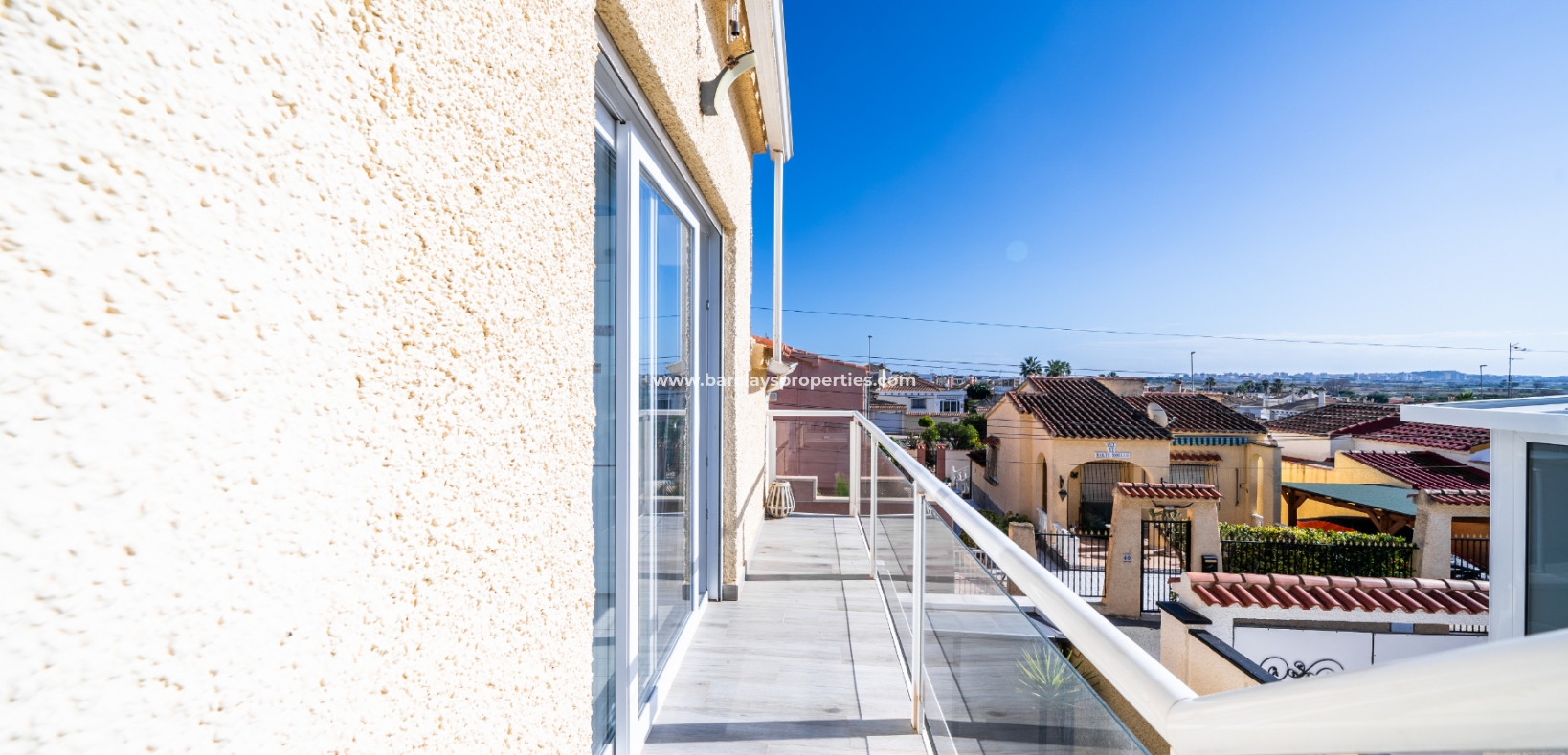 Resale - Fristaende Villa  - Urb. La Marina