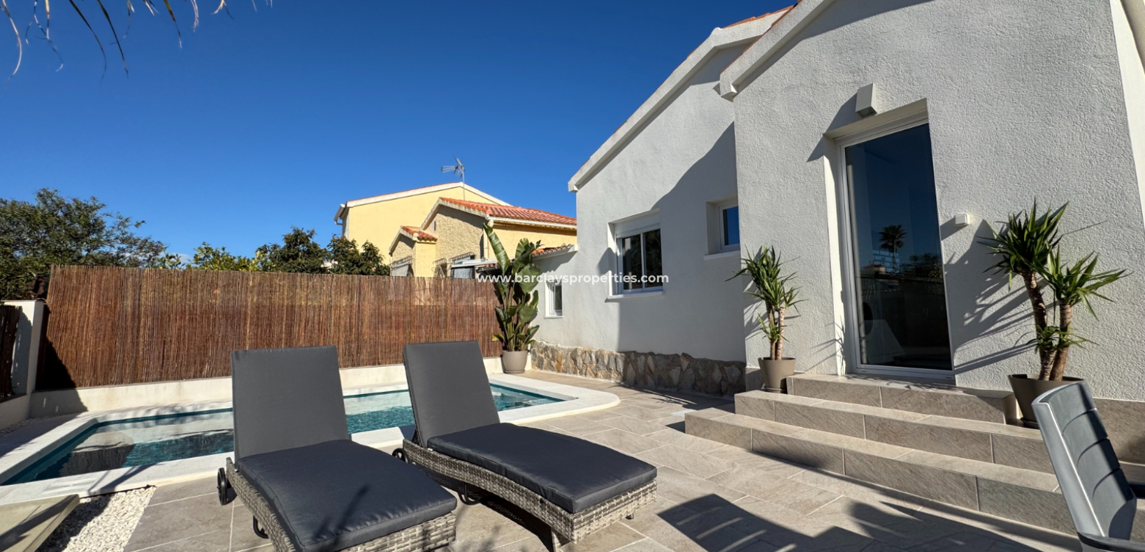 Resale - Fristaende Villa  - Urb. La Marina