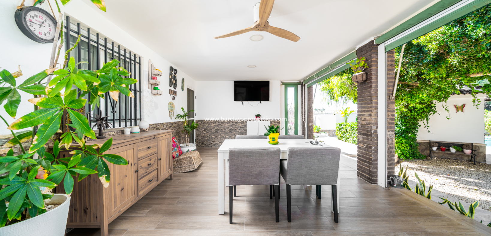 Resale - Fristaende Villa  - Urb. La Marina