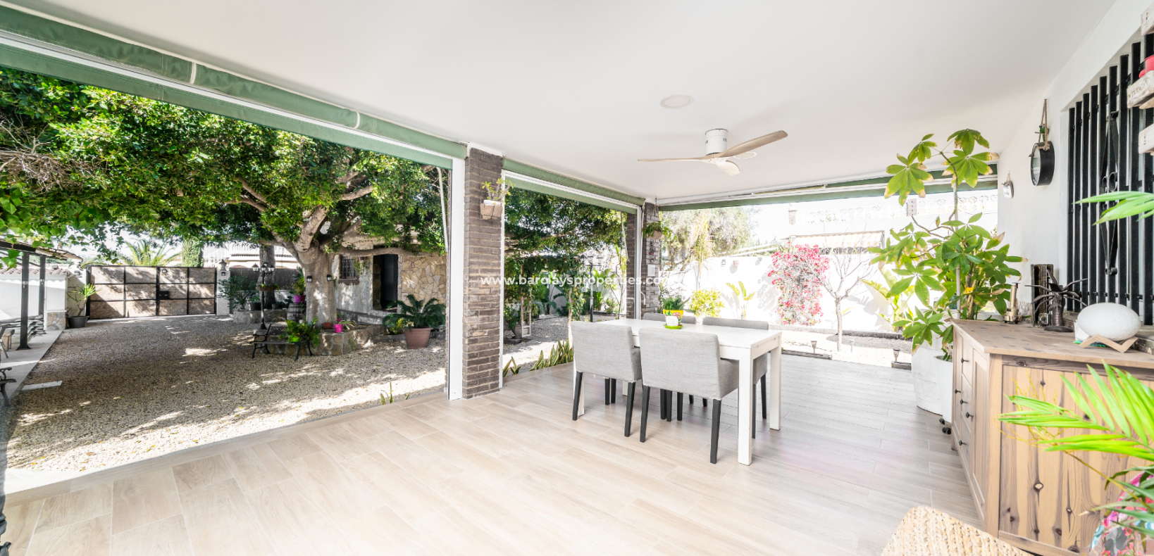 Resale - Fristaende Villa  - Urb. La Marina