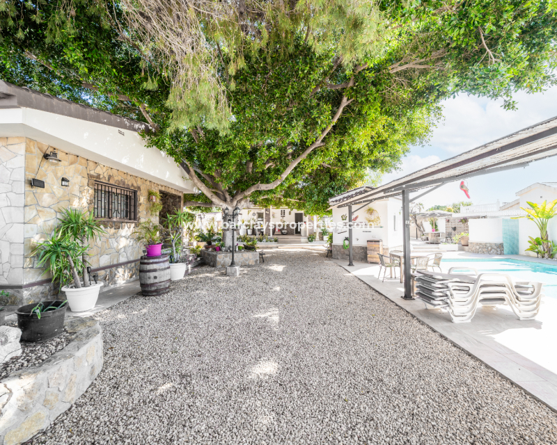 Resale - Fristaende Villa  - Urb. La Marina