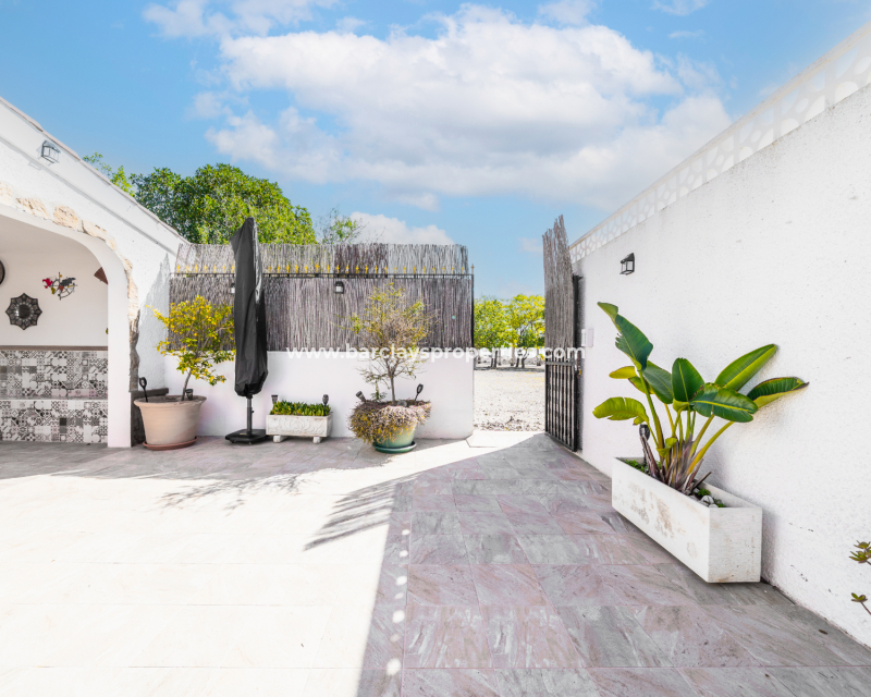 Resale - Fristaende Villa  - Urb. La Marina