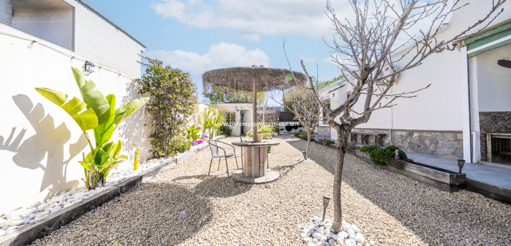 Resale - Fristaende Villa  - Urb. La Marina