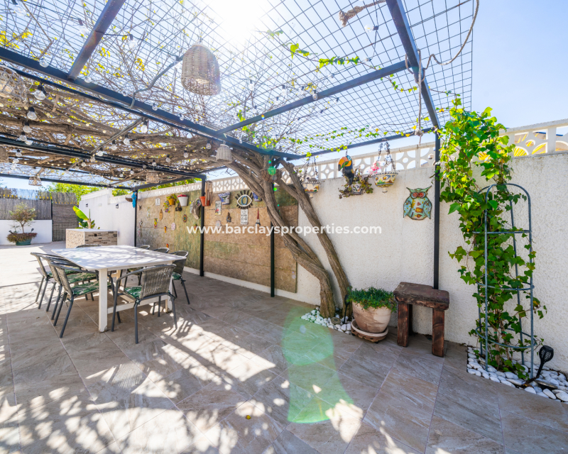 Resale - Fristaende Villa  - Urb. La Marina