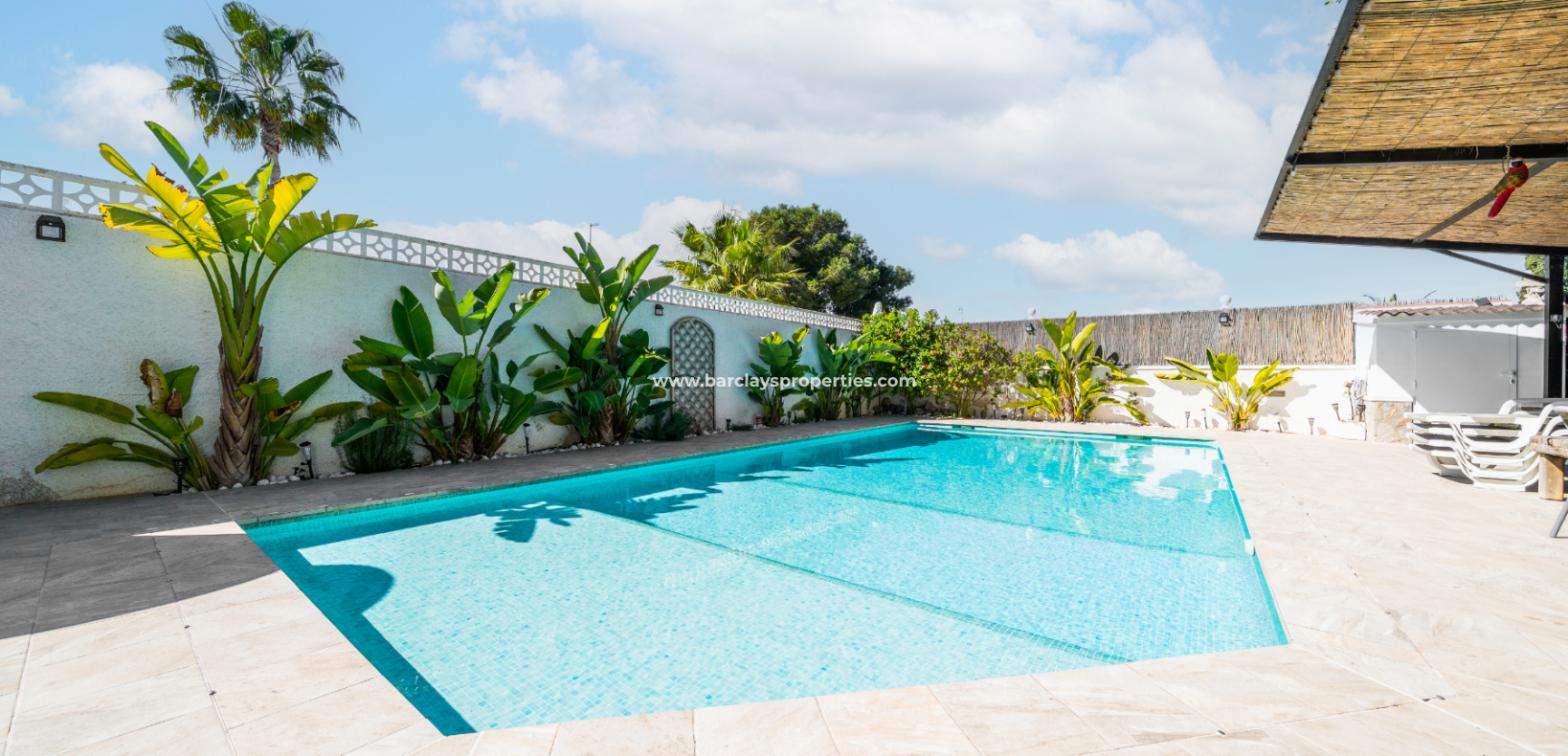 Resale - Fristaende Villa  - Urb. La Marina