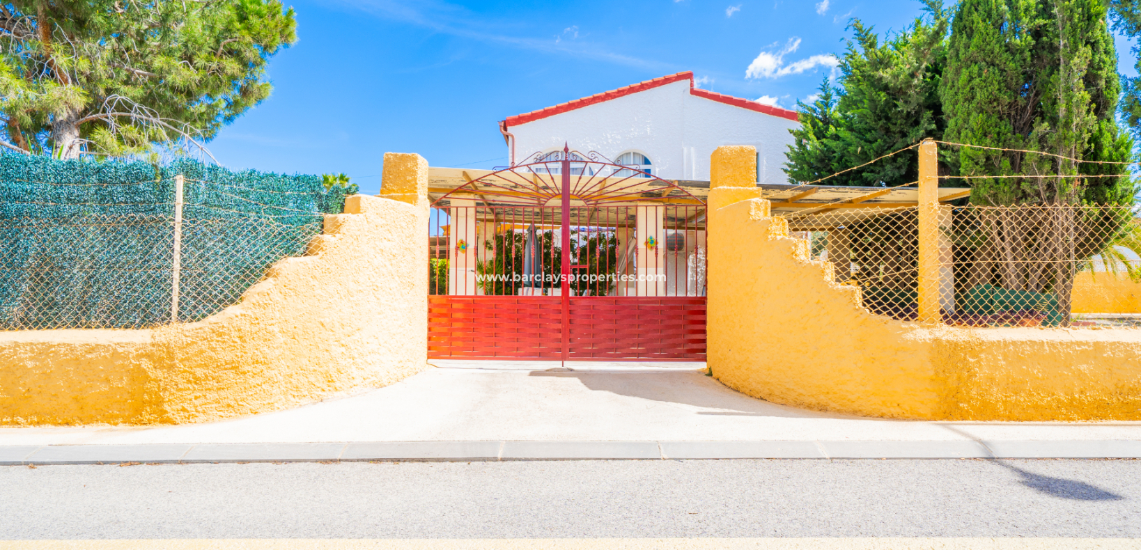 Resale - Fristaende Villa  - Urb. La Marina