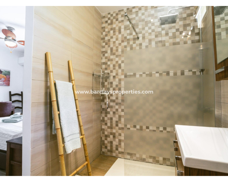 Resale - Fristaende Villa  - Urb. La Marina