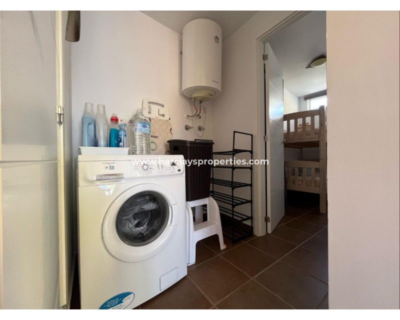 Resale - Fristaende Villa  - Urb. La Marina