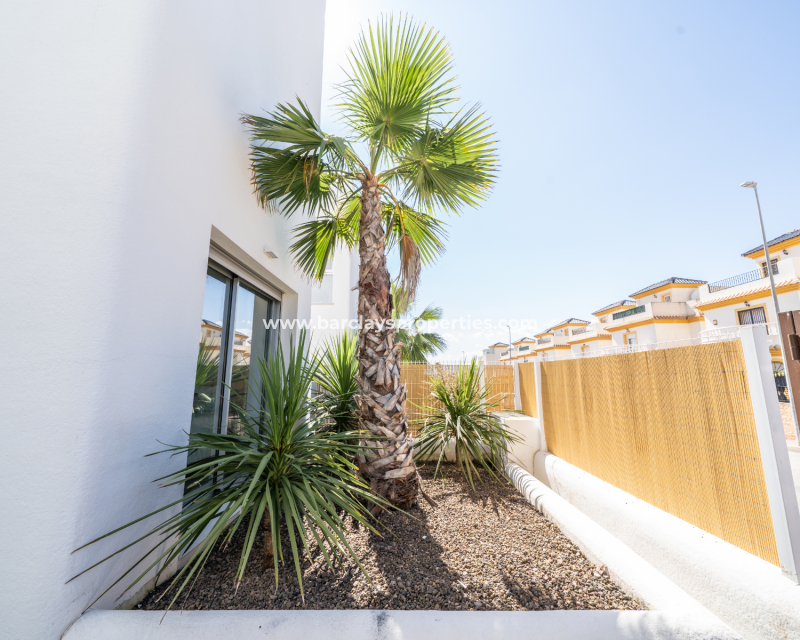 Resale - Fristaende Villa  - Urb. La Marina