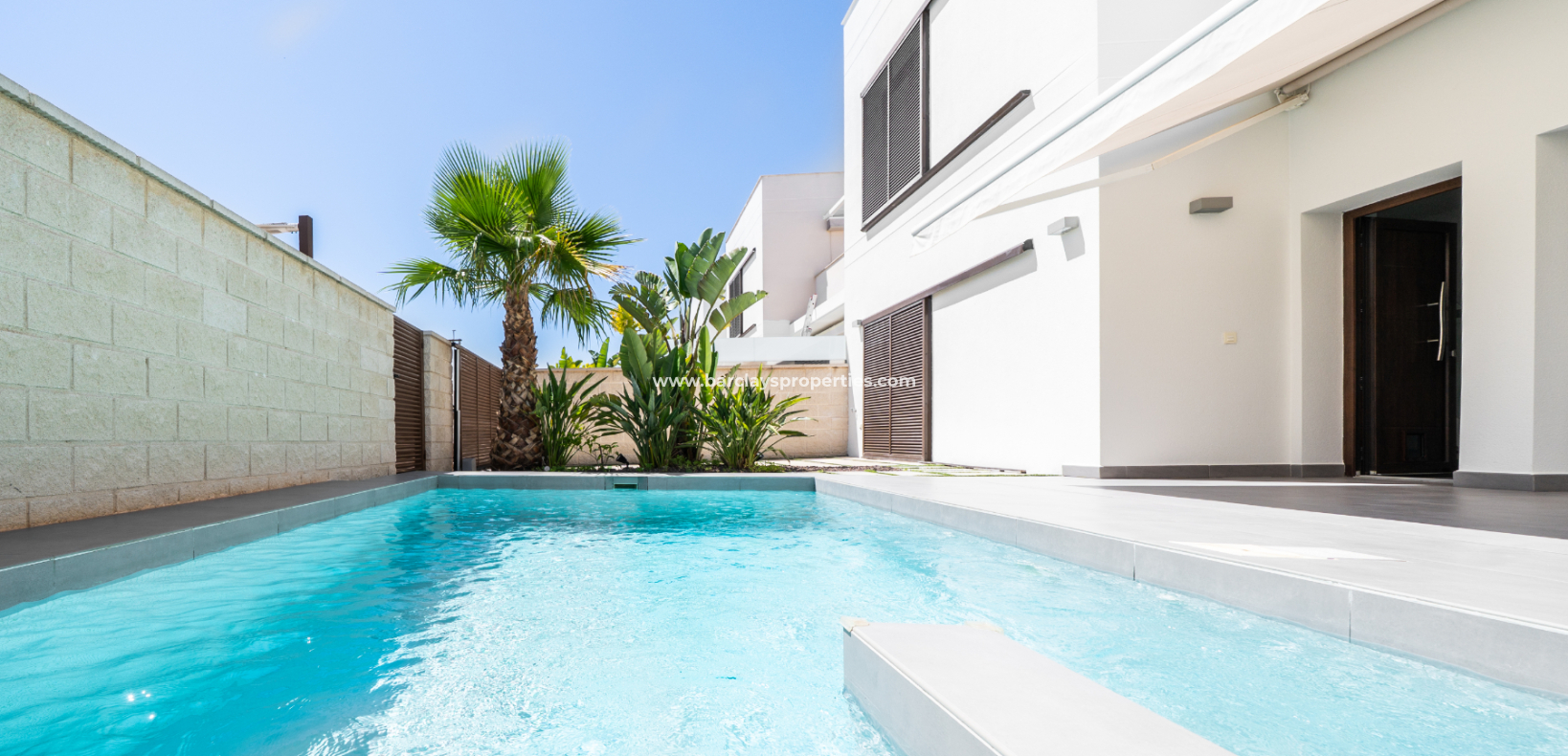 Resale - Fristaende Villa  - Urb. La Marina