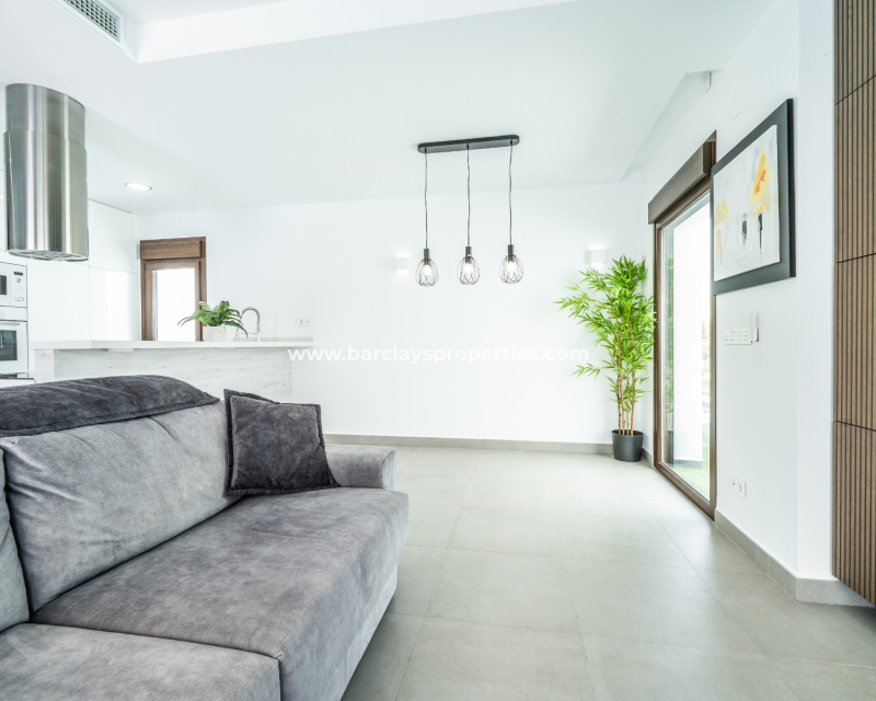 Resale - Fristaende Villa  - Urb. La Marina