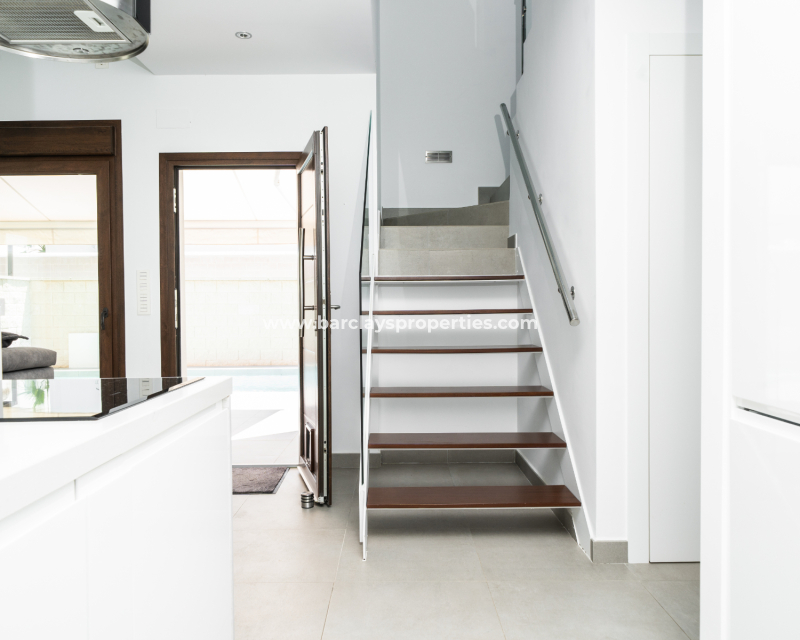 Resale - Fristaende Villa  - Urb. La Marina