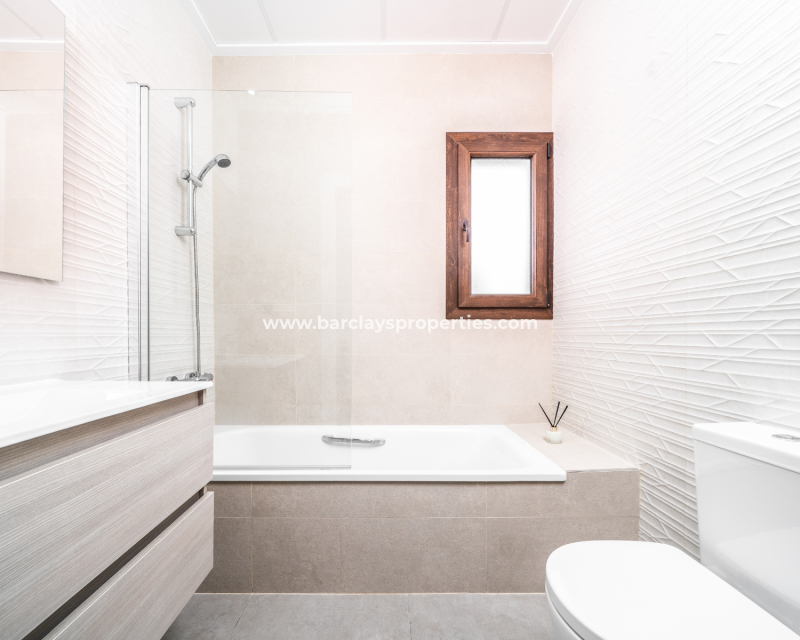 Resale - Fristaende Villa  - Urb. La Marina