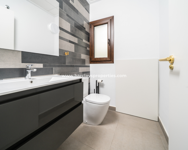 Resale - Fristaende Villa  - Urb. La Marina