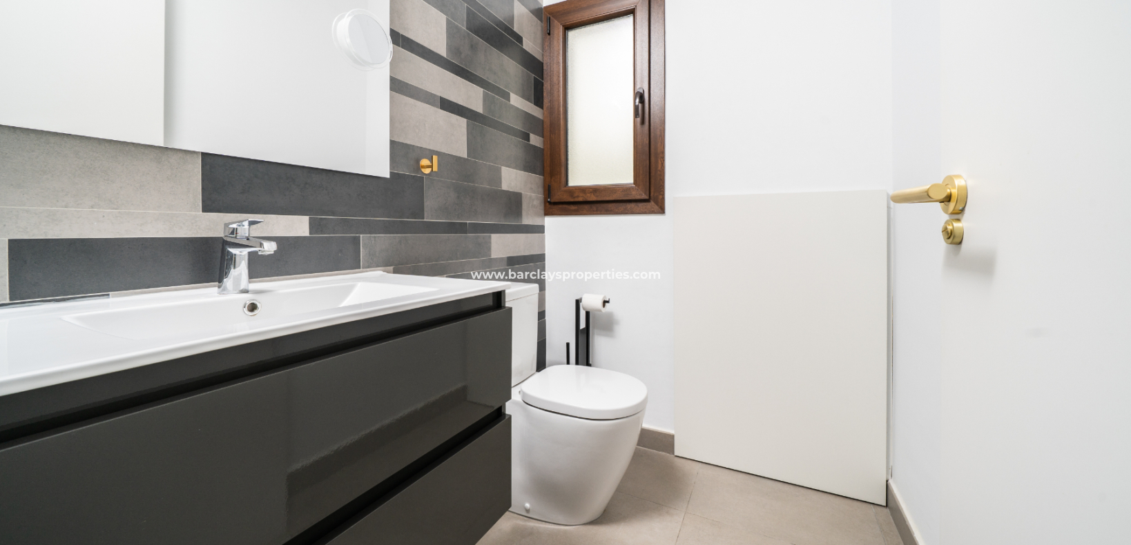 Resale - Fristaende Villa  - Urb. La Marina