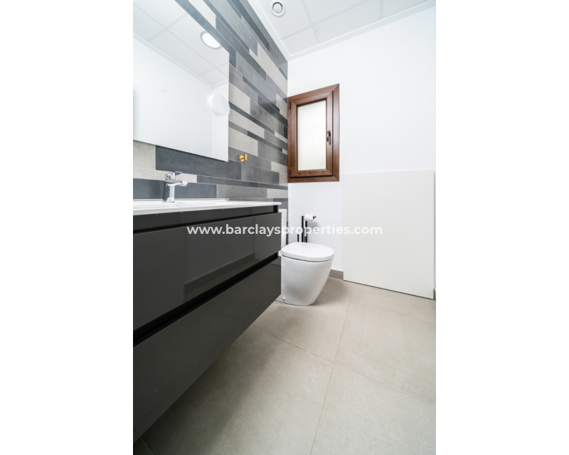 Resale - Fristaende Villa  - Urb. La Marina