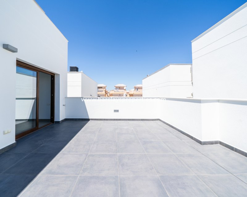 Resale - Fristaende Villa  - Urb. La Marina