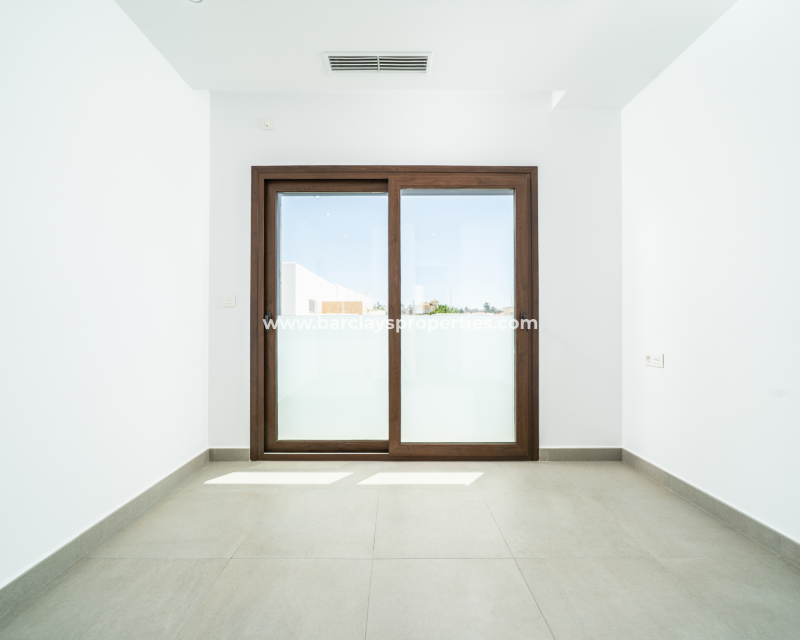 Resale - Fristaende Villa  - Urb. La Marina