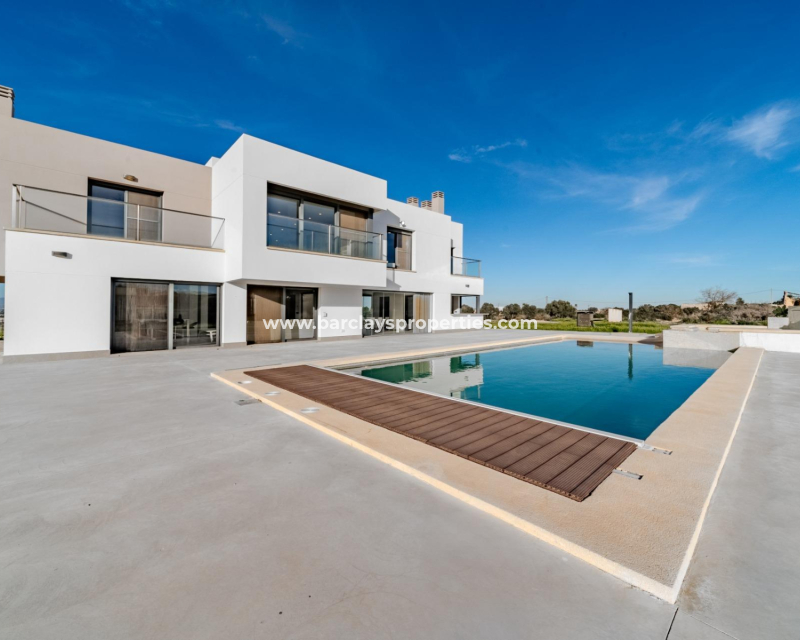 Resale - Fristaende Villa  - Urb. La Marina