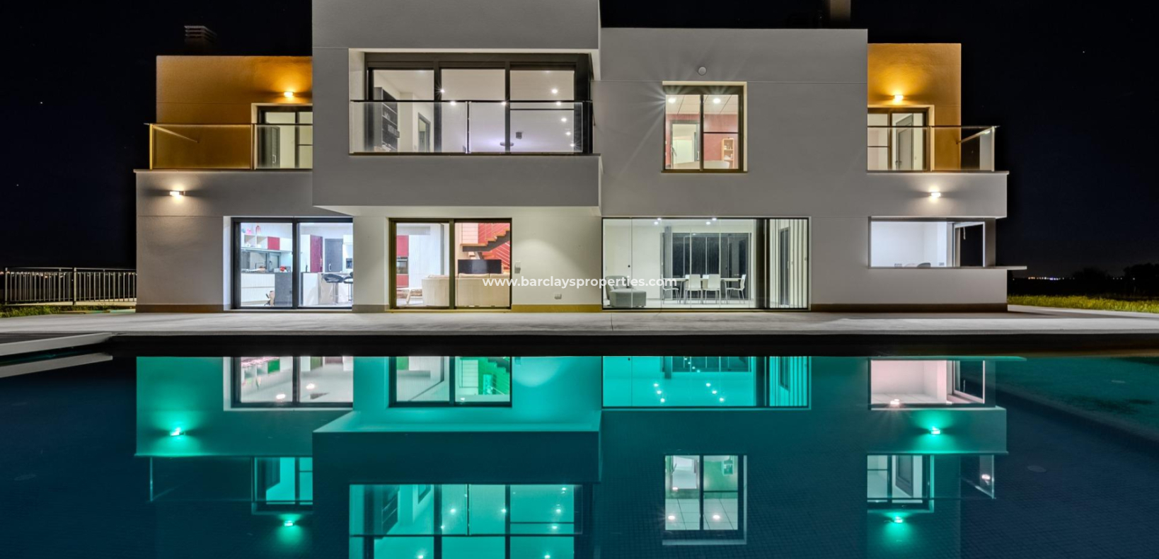 Resale - Fristaende Villa  - Urb. La Marina