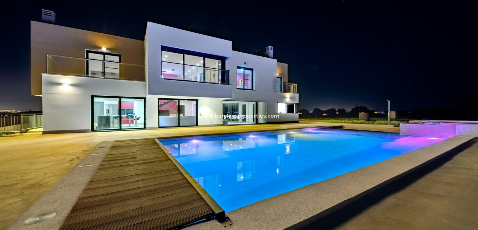 Resale - Fristaende Villa  - Urb. La Marina