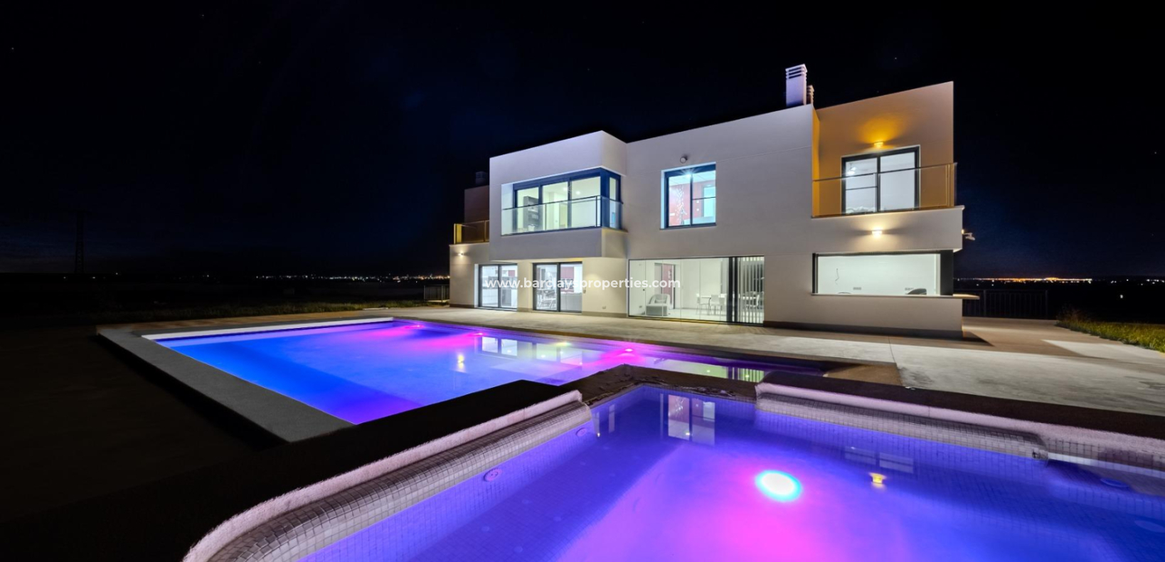 Resale - Fristaende Villa  - Urb. La Marina