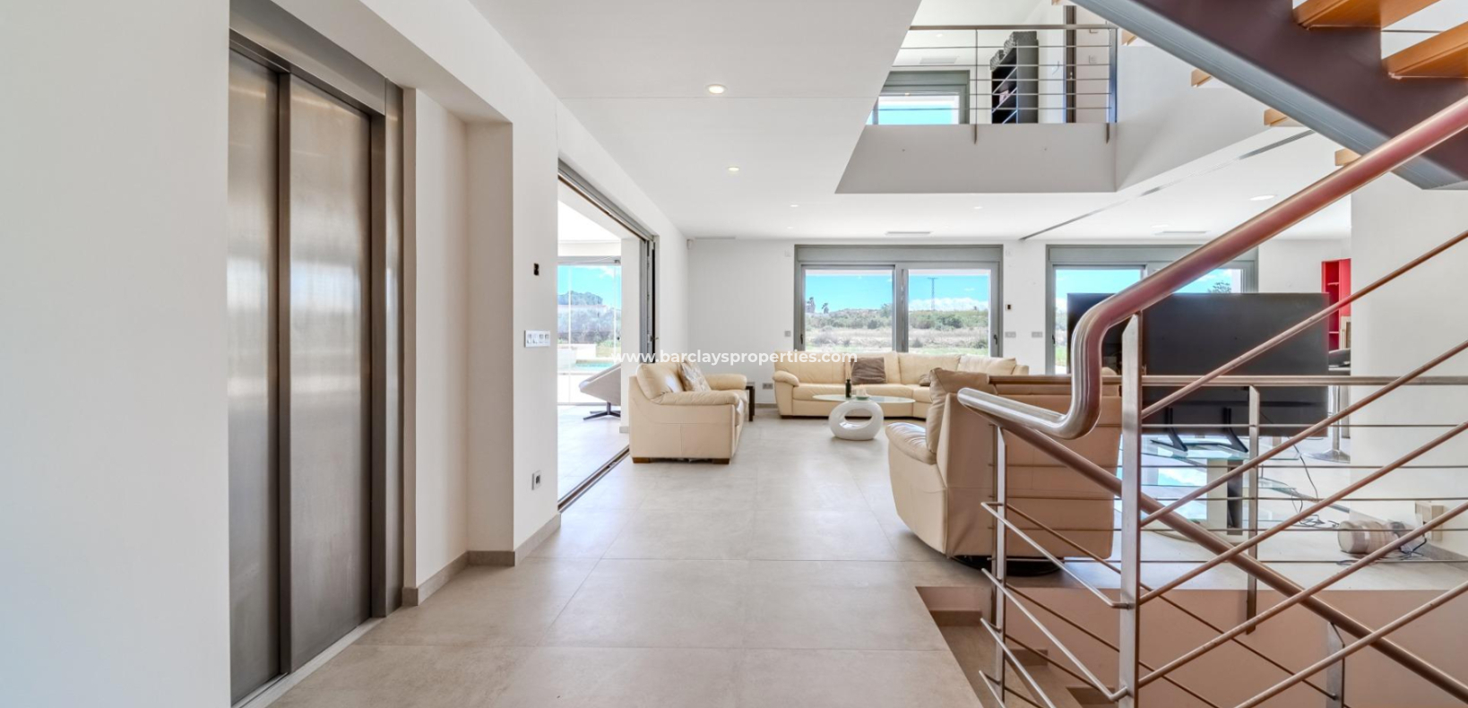 Resale - Fristaende Villa  - Urb. La Marina