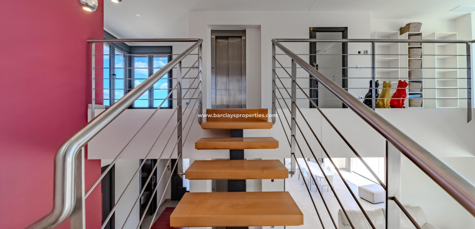 Resale - Fristaende Villa  - Urb. La Marina