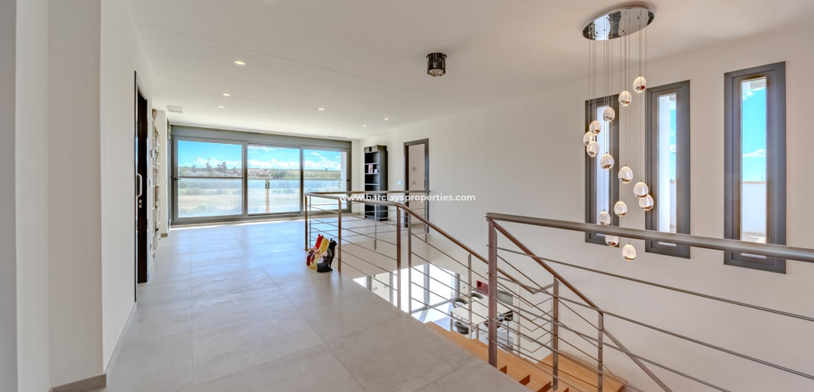 Resale - Fristaende Villa  - Urb. La Marina