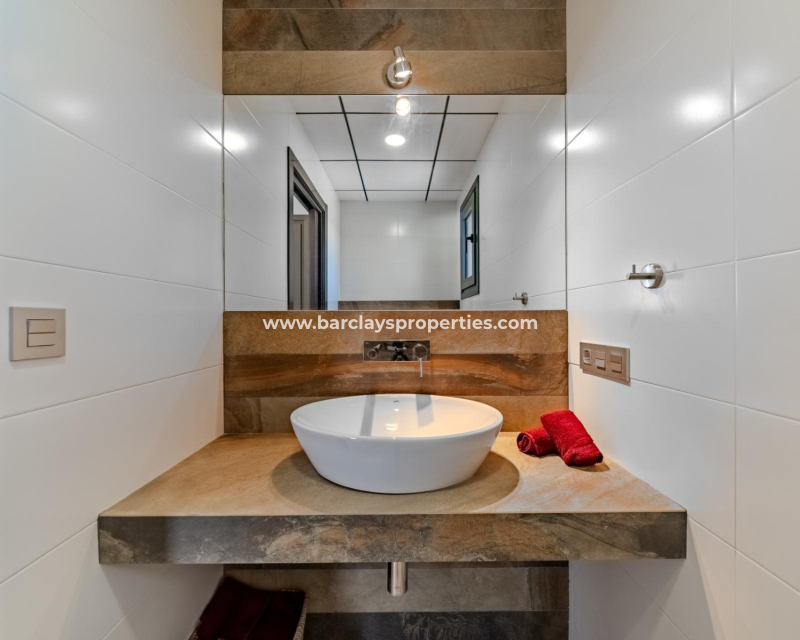 Resale - Fristaende Villa  - Urb. La Marina