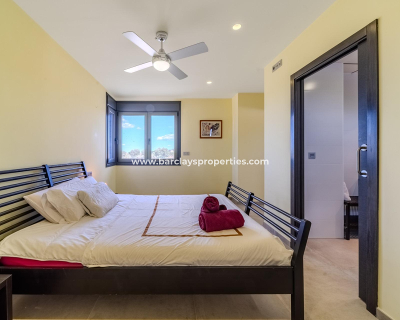 Resale - Fristaende Villa  - Urb. La Marina