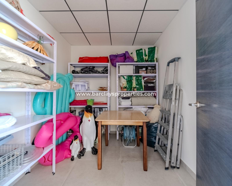 Resale - Fristaende Villa  - Urb. La Marina