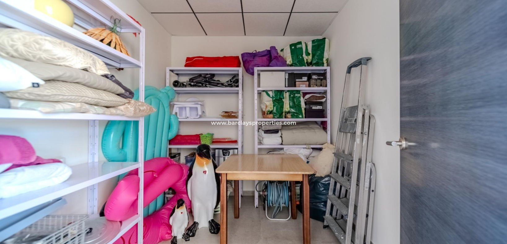 Resale - Fristaende Villa  - Urb. La Marina