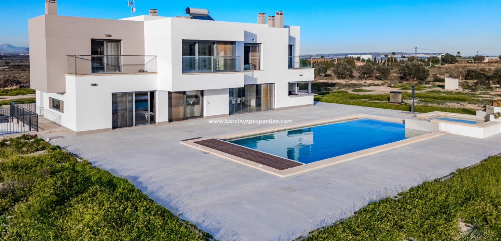 Resale - Fristaende Villa  - Urb. La Marina